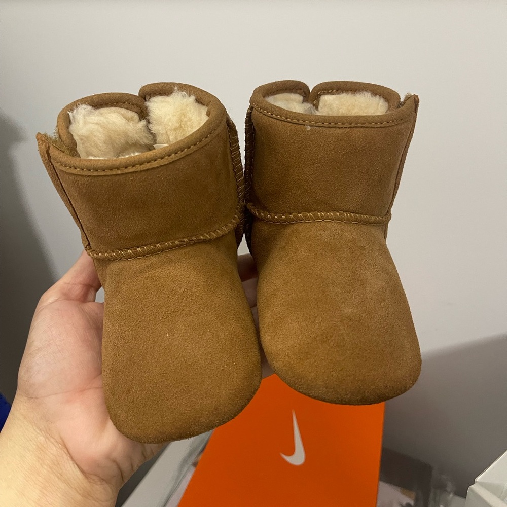 Pink Baby Girl Uggs
